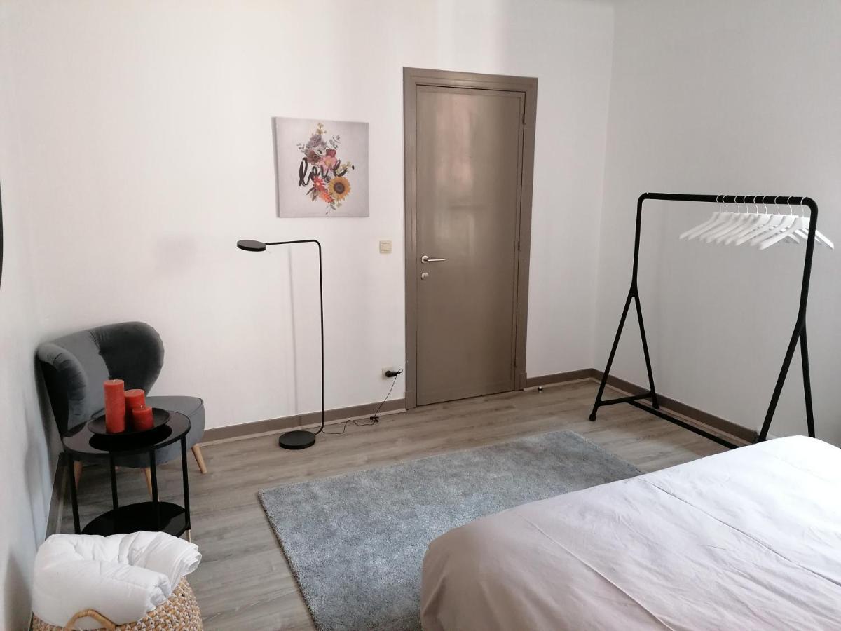 Le 3 Eme Namur Exterior foto
